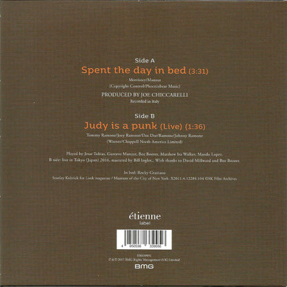Morrissey : Spent The Day In Bed (7", Single, Cle)